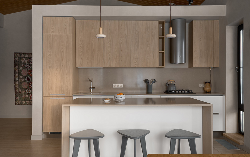 Стоун Колор для дома среди сосен под Истрой